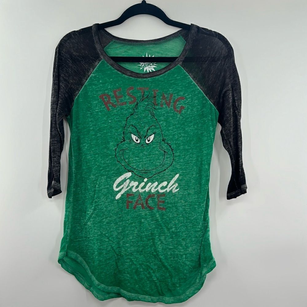 3for$20 Dr Seuss Resting Grinch Face Tee 3/4 sleeve size XS